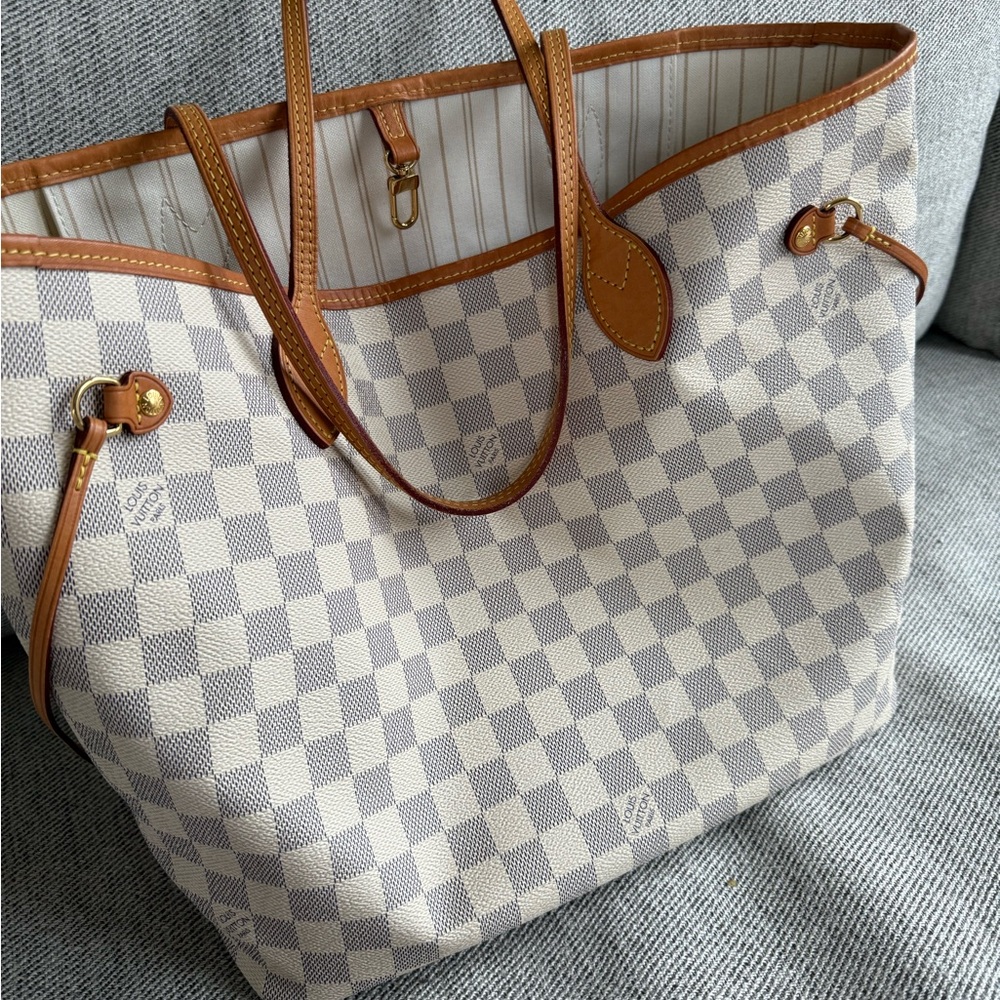 Louis Vuitton Neverfull